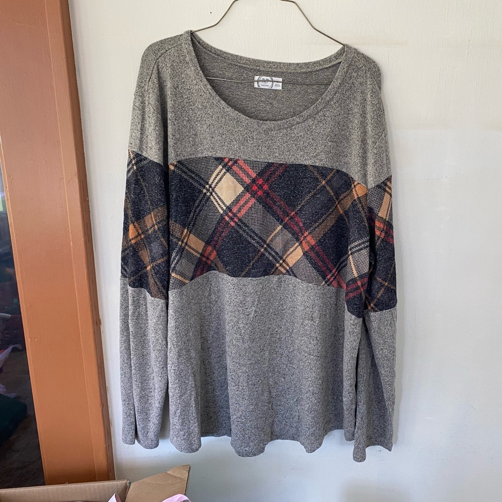 Maurices color block shirt size 2